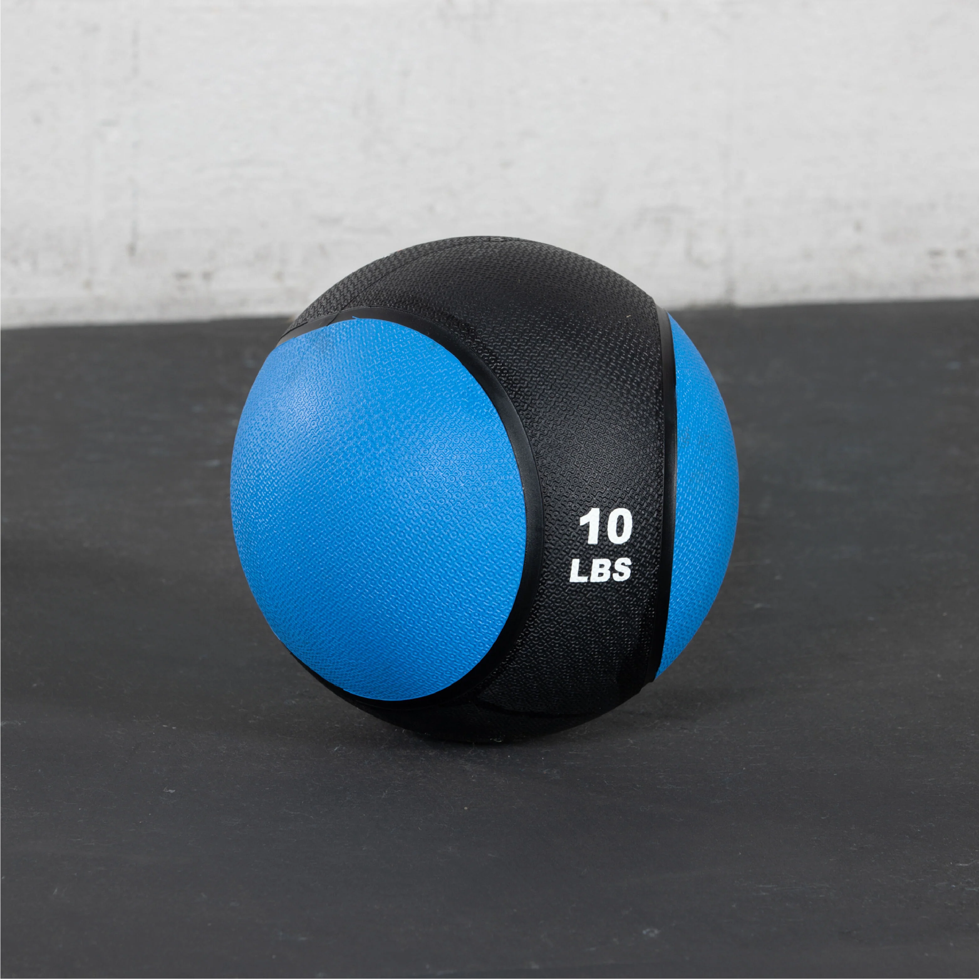 Scratch and Dent - 10lb Rubber Medicine Ball - FINAL SALE - Image 3