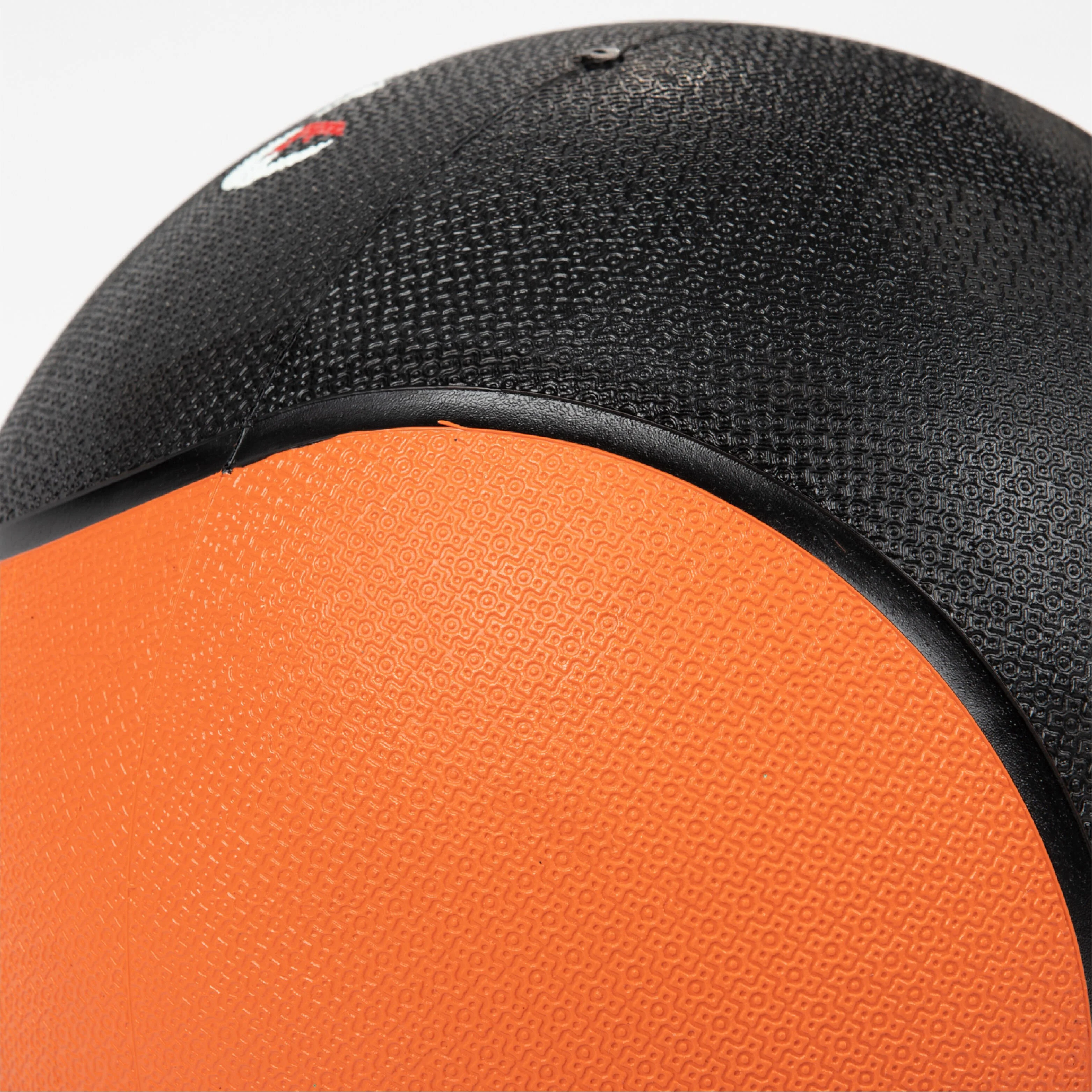 Scratch and Dent - 16 LB Rubber Medicine Ball - FINAL SALE - Image 4