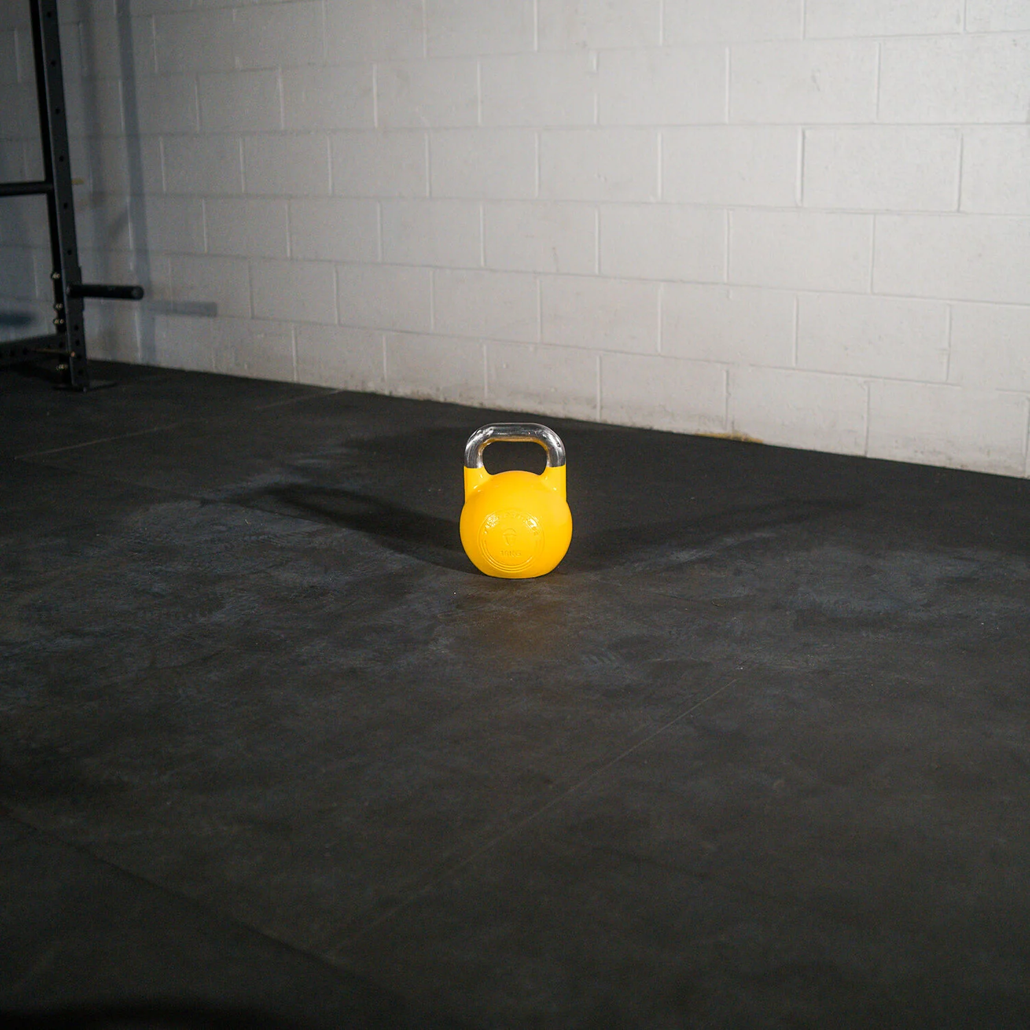 Scratch and Dent - Competition Style Kettlebell - 16 KG - FINAL SALE - Image 4