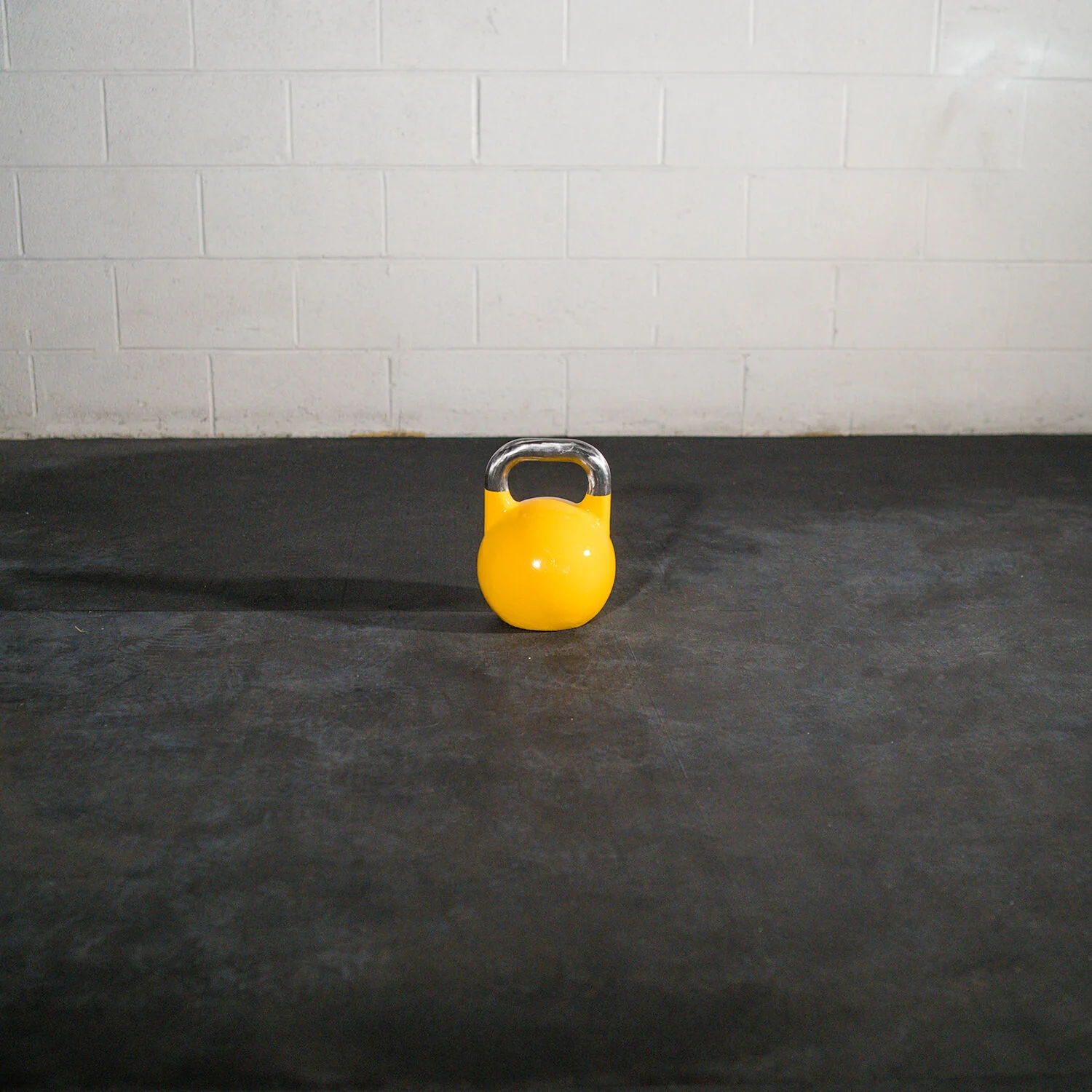 Scratch and Dent - Competition Style Kettlebell - 16 KG - FINAL SALE - Image 5