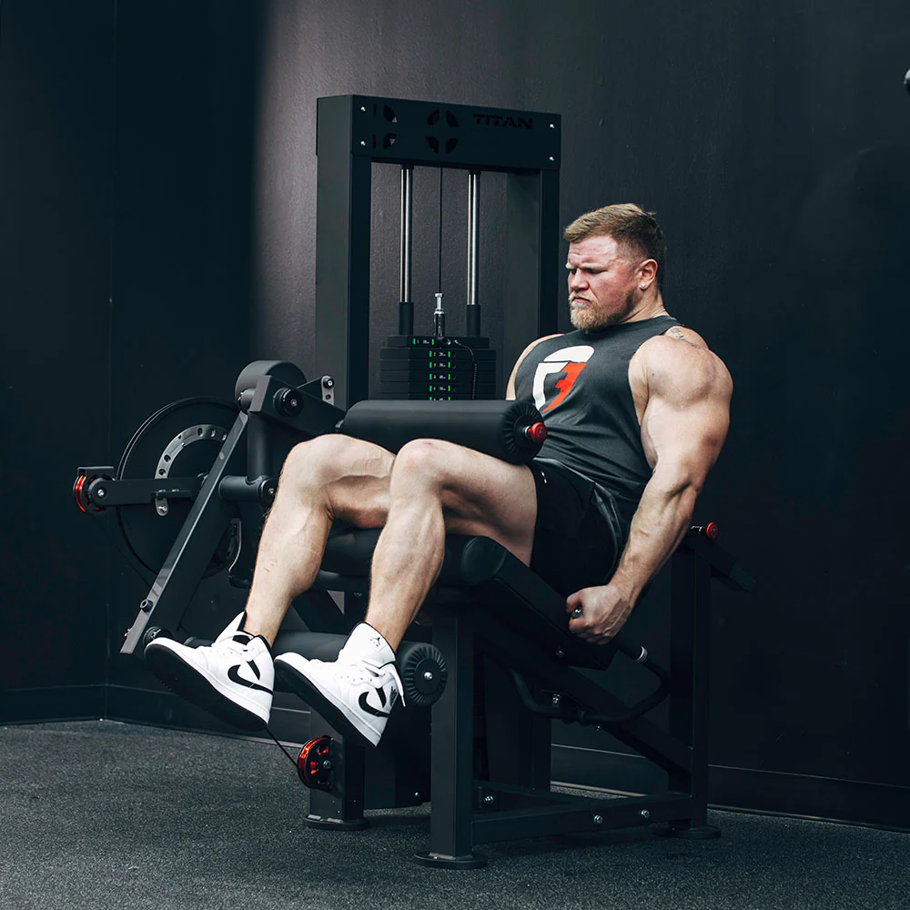 Scratch and Dent, Leg Extension and Curl Machine | 10 - 250 LB Selector - Image 4