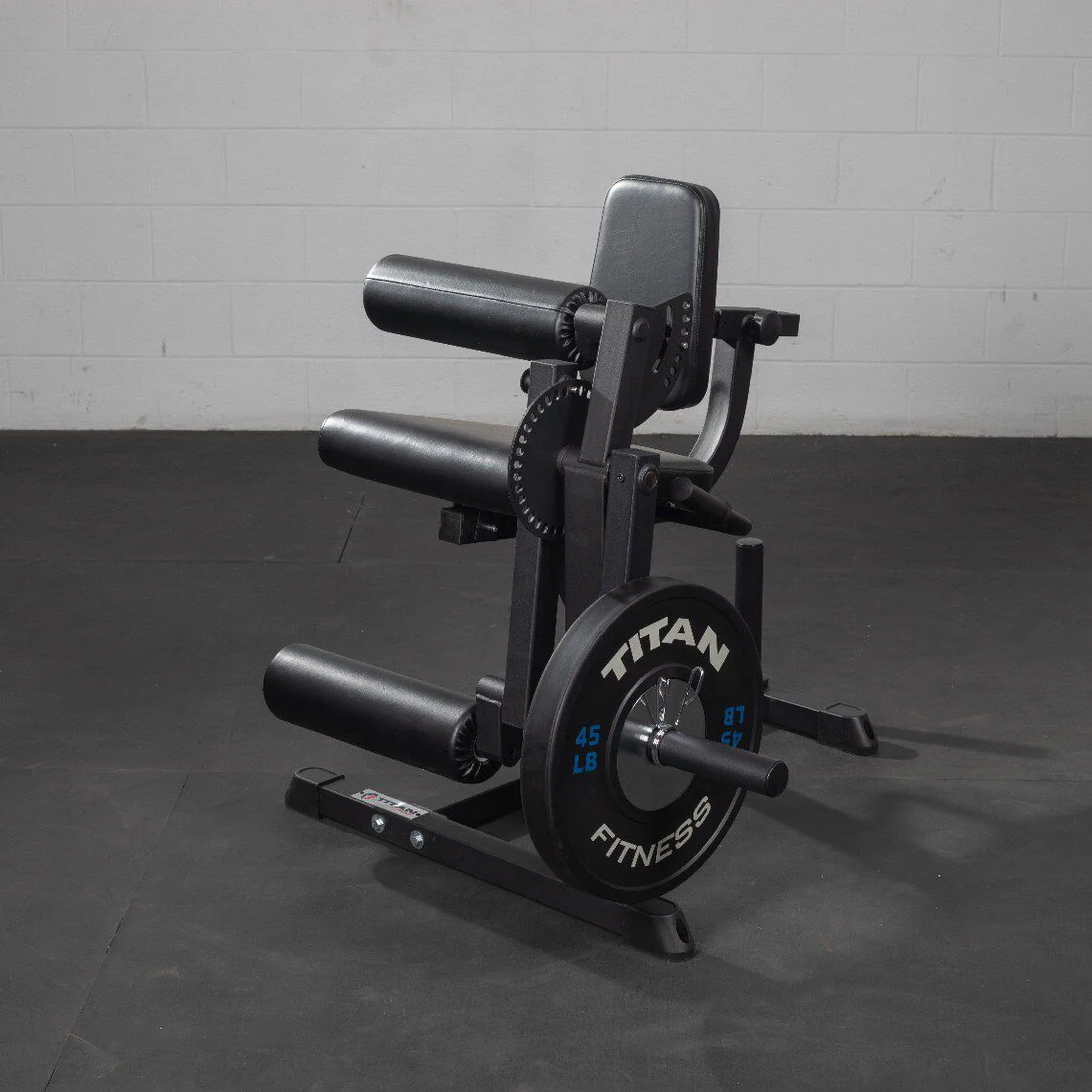 Scratch and Dent, Leg Extension and Curl Machine - Image 3