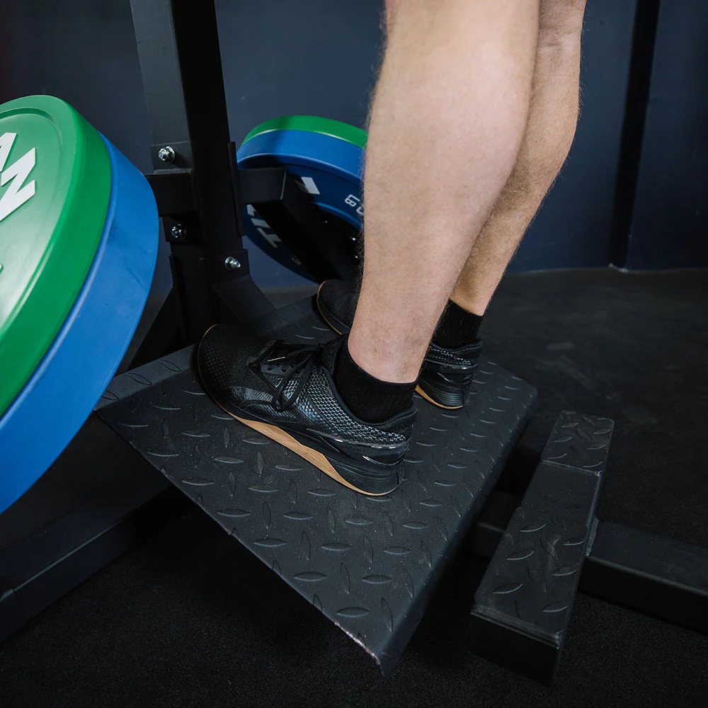 Leverage Squat Machine - Image 8