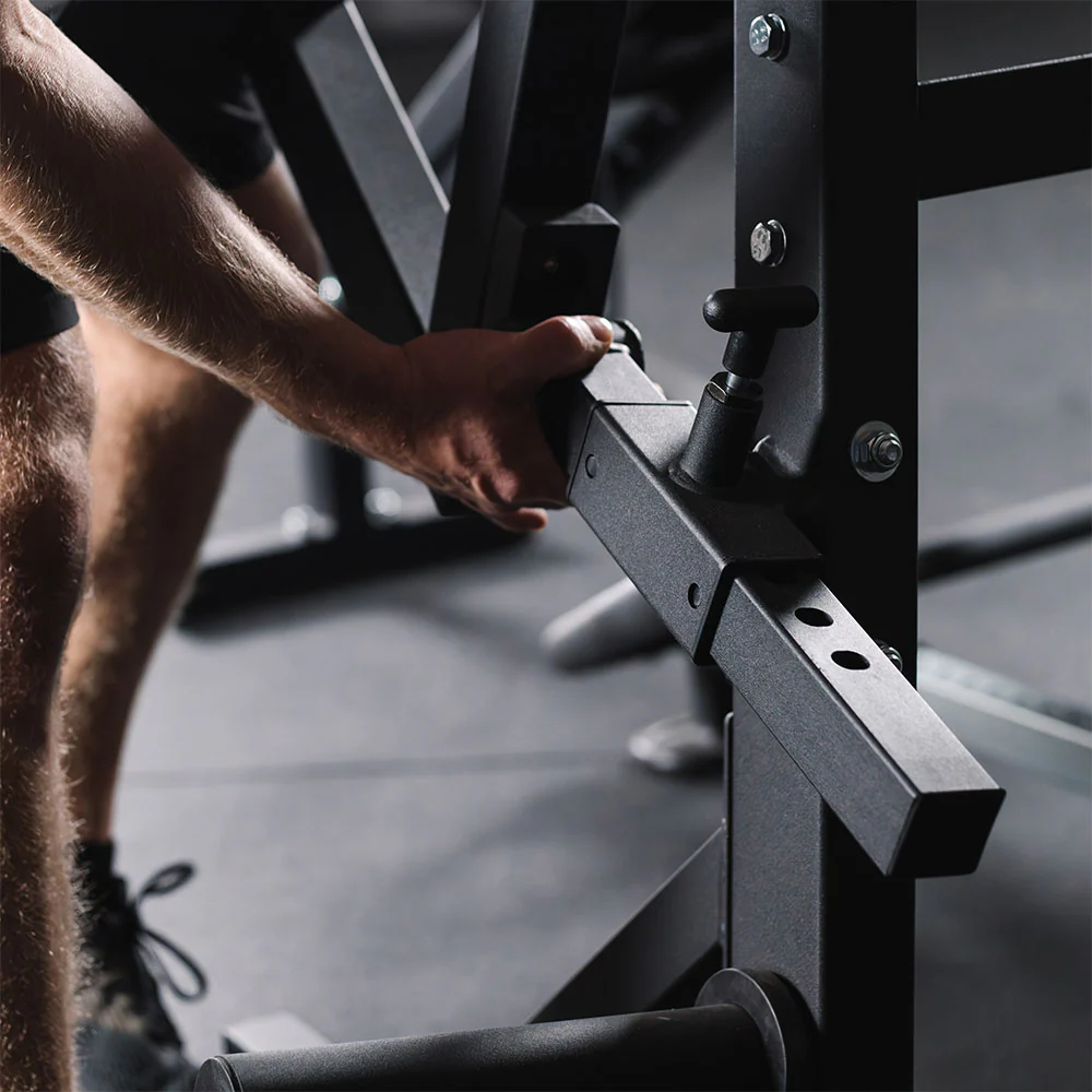 Plate-Loaded Chest Press Machine - Image 7