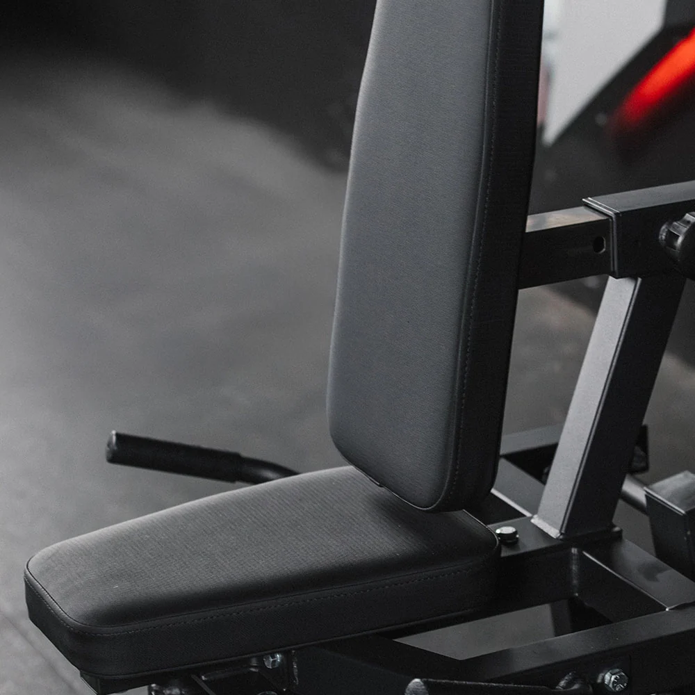 Plate-Loaded Hip Abductor And Adductor Machine - Image 7