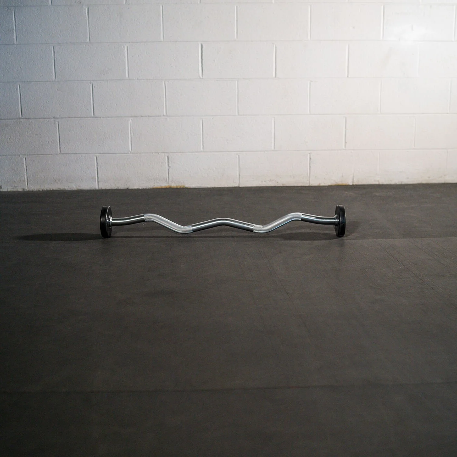 Scratch and Dent - Rubber Fixed Barbell | EZ Curl | 20 LB - FINAL SALE - Image 4