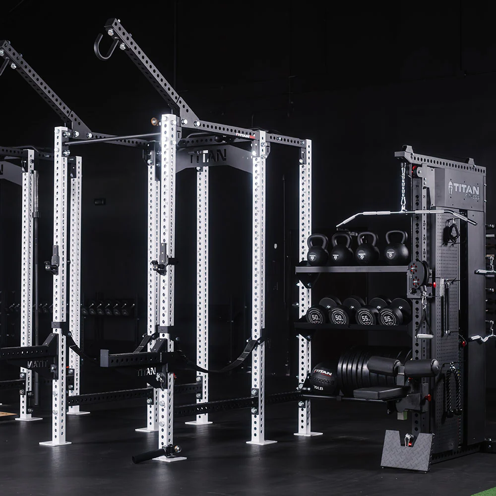 TITAN Series Inside-Rack Adjustable Shelf - Image 5