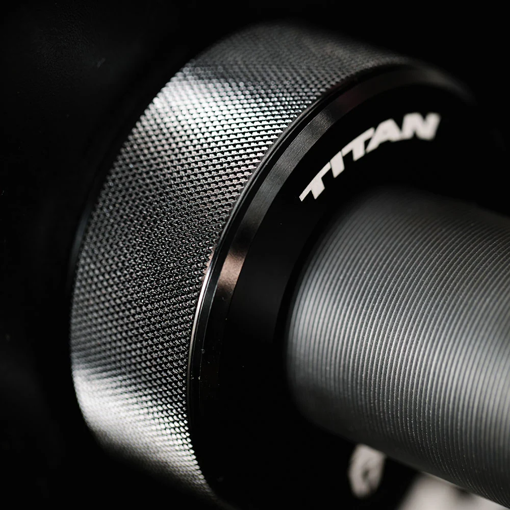Scratch and Dent, TwistLock® Pro Barbell Collars - Image 5