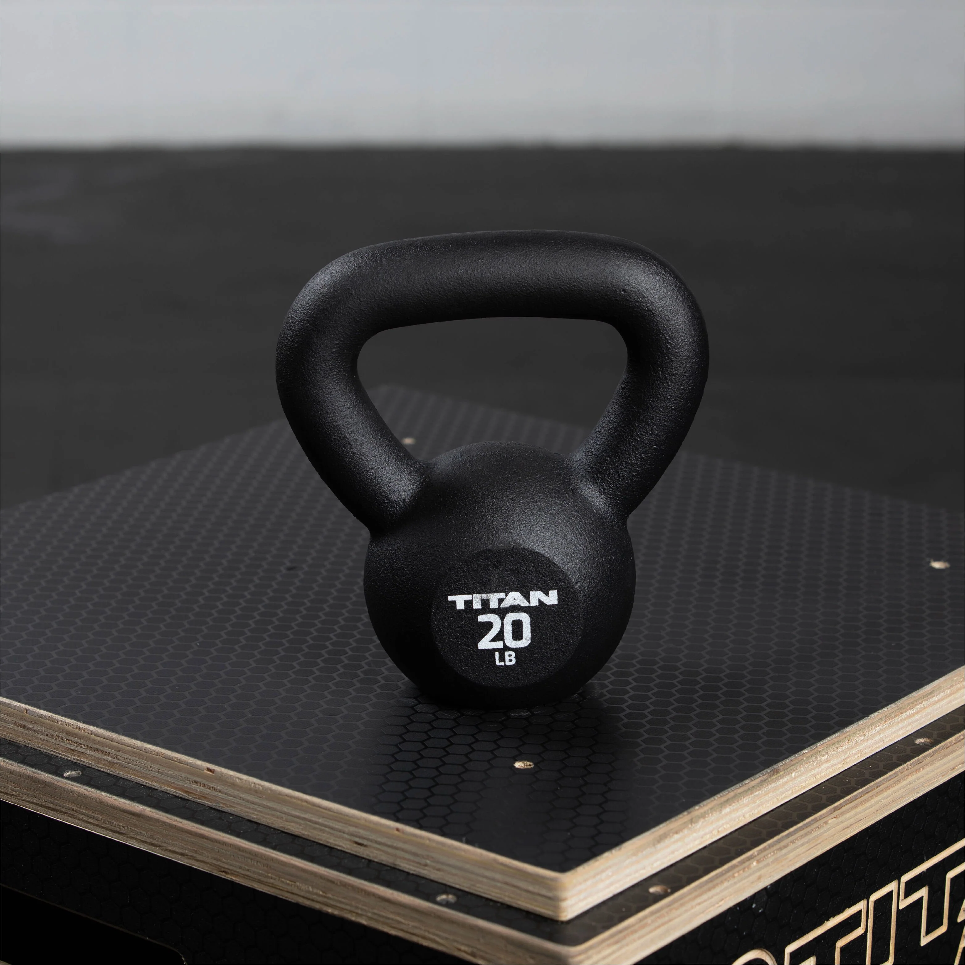 Scratch and Dent - 20 LB Cast Iron Kettlebell - FINAL SALE - Image 3