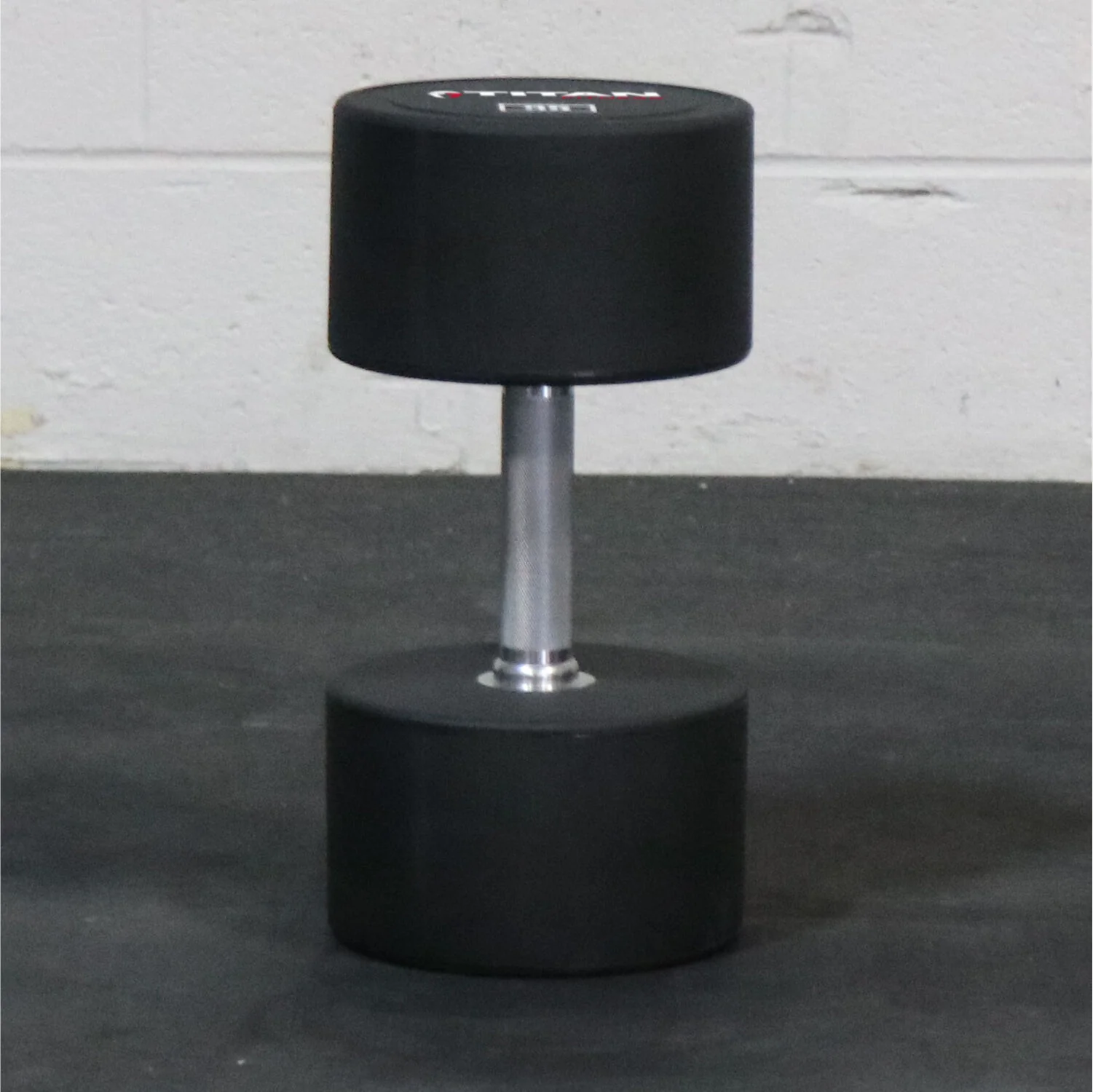 Scratch and Dent, 95 LB Classic Round Urethane Dumbbell - Image 4