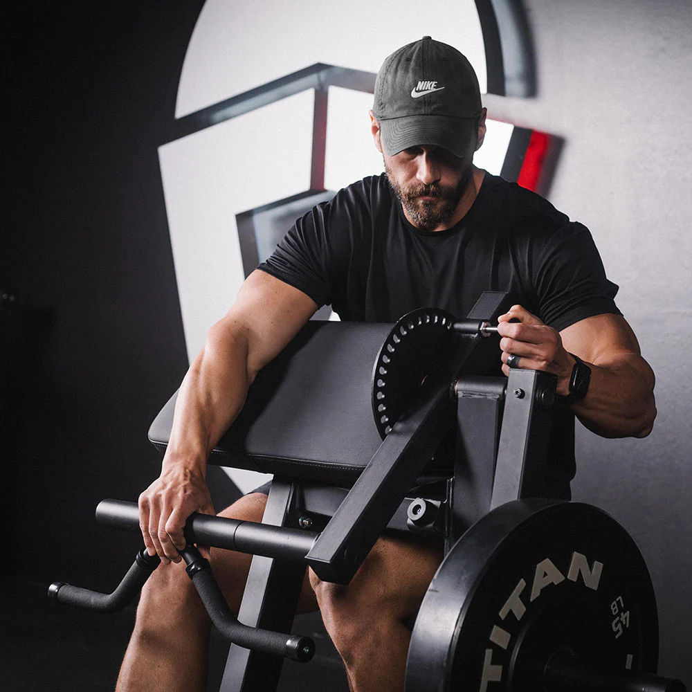Scratch and Dent, Bicep Tricep Curl Machine - Image 5