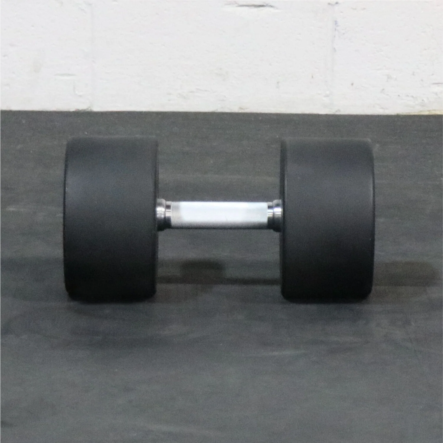 Scratch and Dent - Single 90 LB Round Urethane Dumbbell - FINAL SALE - Image 2