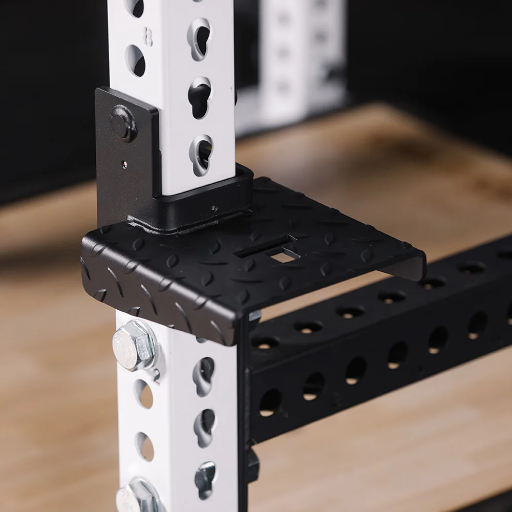 TITAN Series Rack-Mounted Step-Up Platform - Image 2